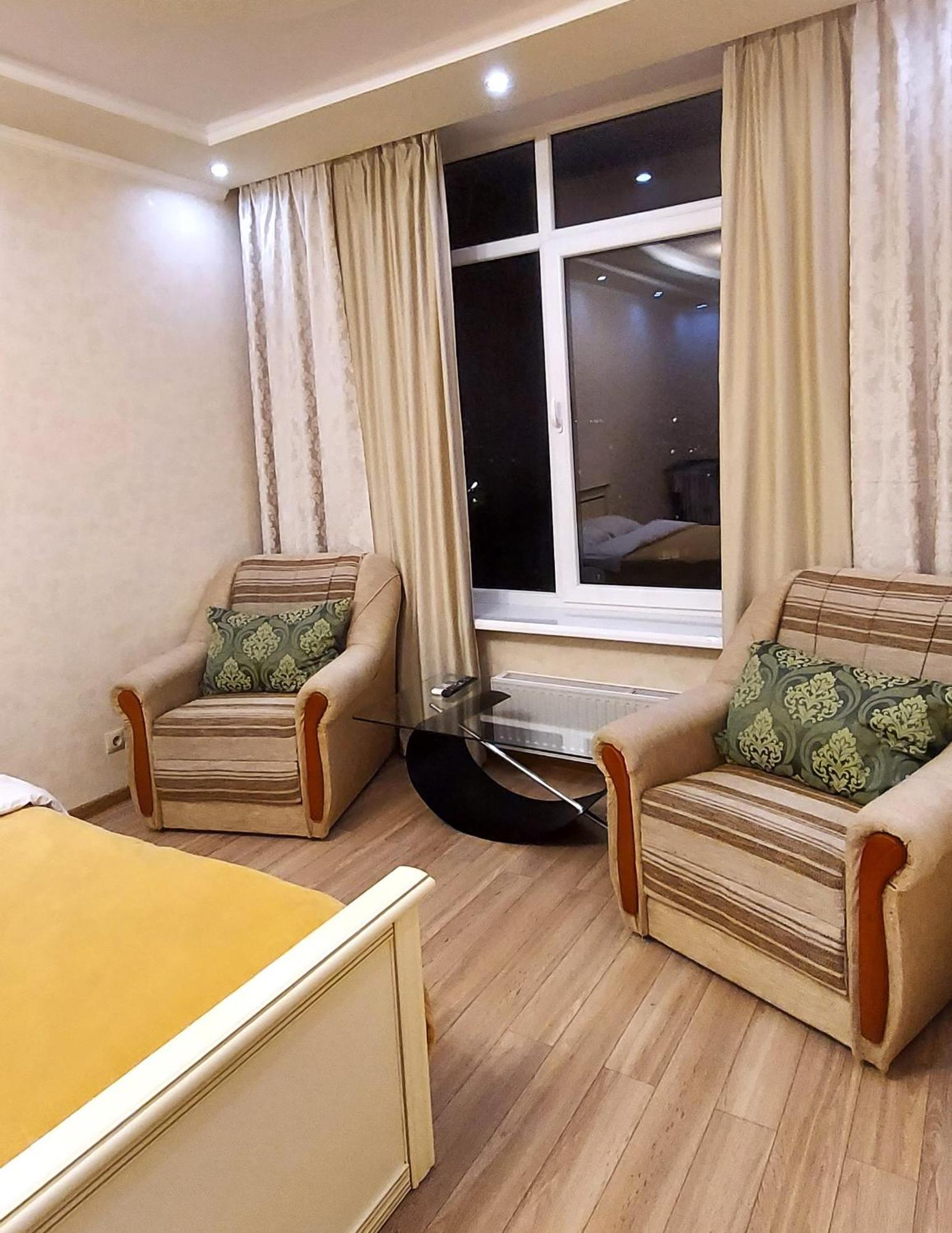 Видові 1К-2К Апартаменти 11,15, 23 Поверхи Kiev Esterno foto